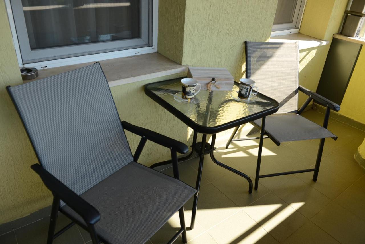 Family Hotel Gotse Delchev ภายนอก รูปภาพ
