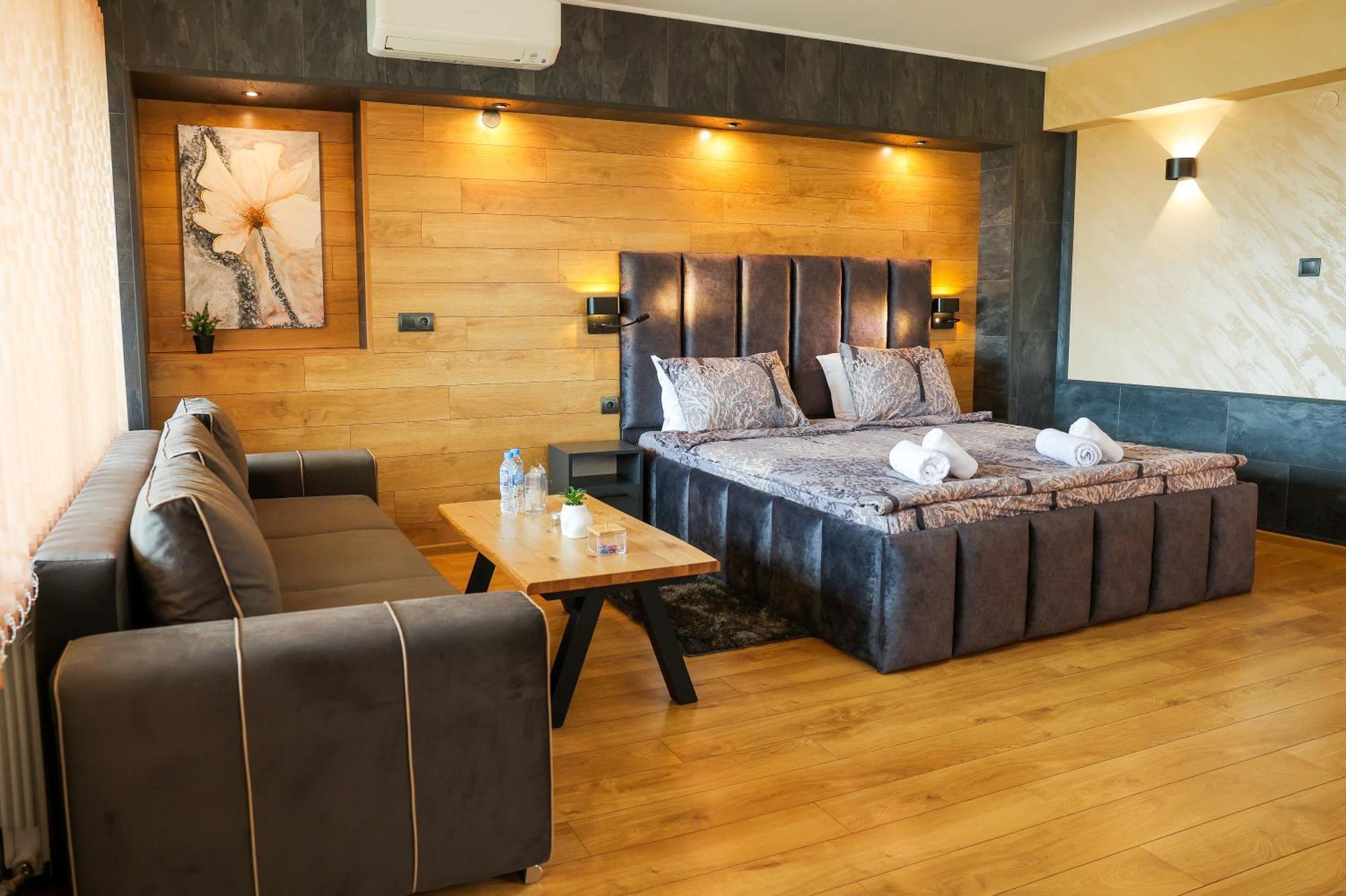 Family Hotel Gotse Delchev ภายนอก รูปภาพ