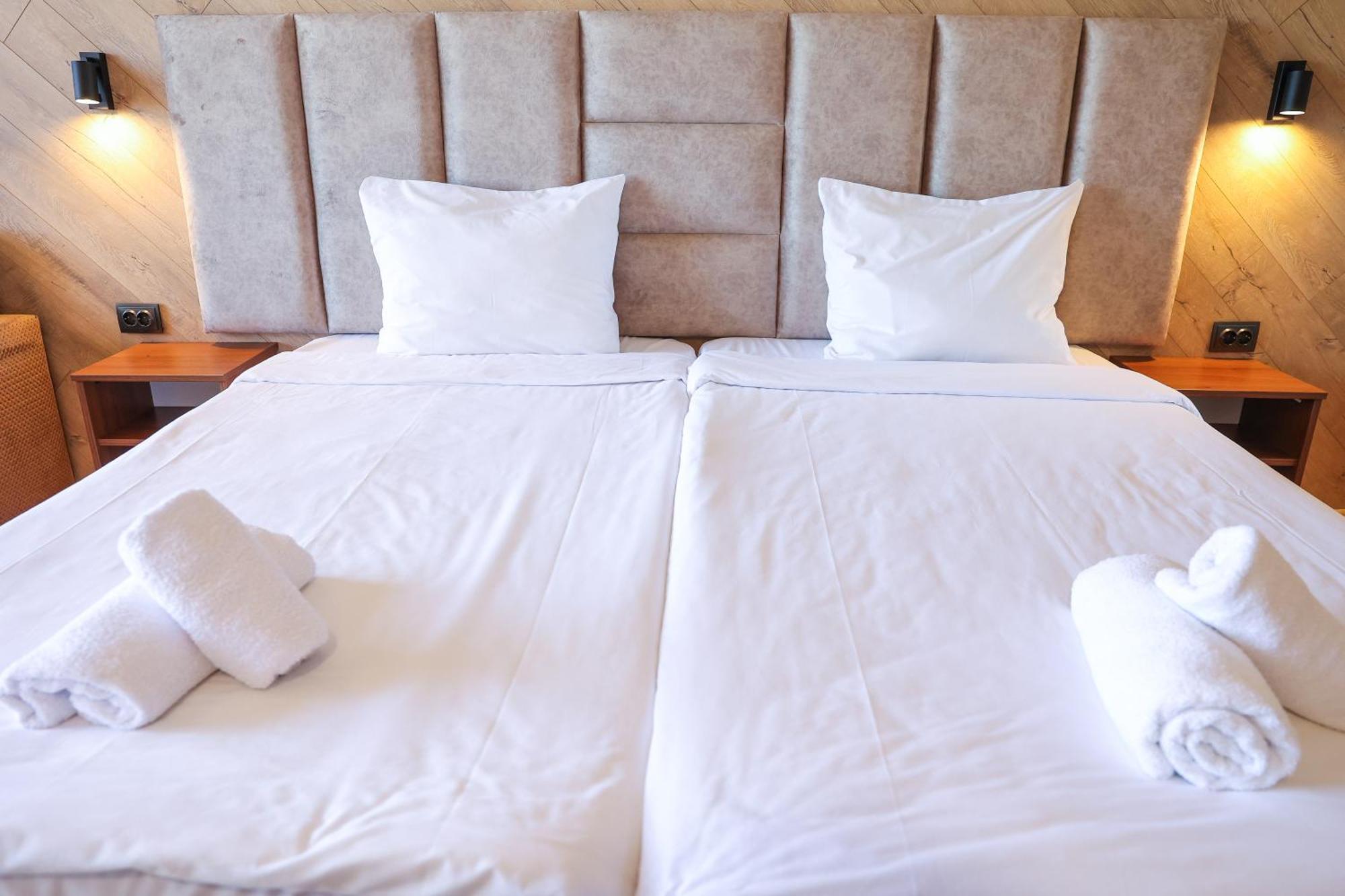 Family Hotel Gotse Delchev ภายนอก รูปภาพ