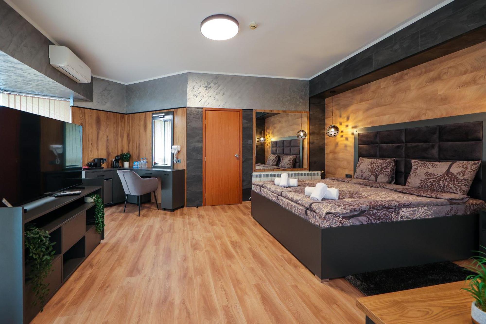 Family Hotel Gotse Delchev ภายนอก รูปภาพ